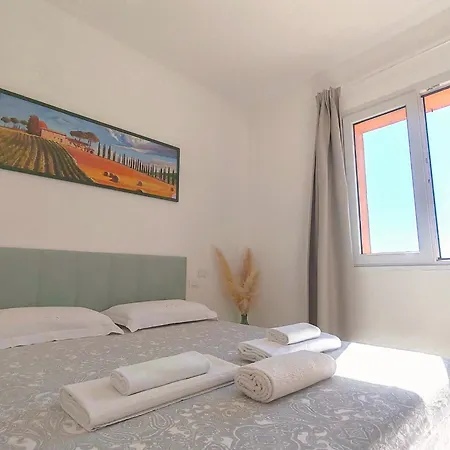 Panoramico Su Rimini E San Marino *